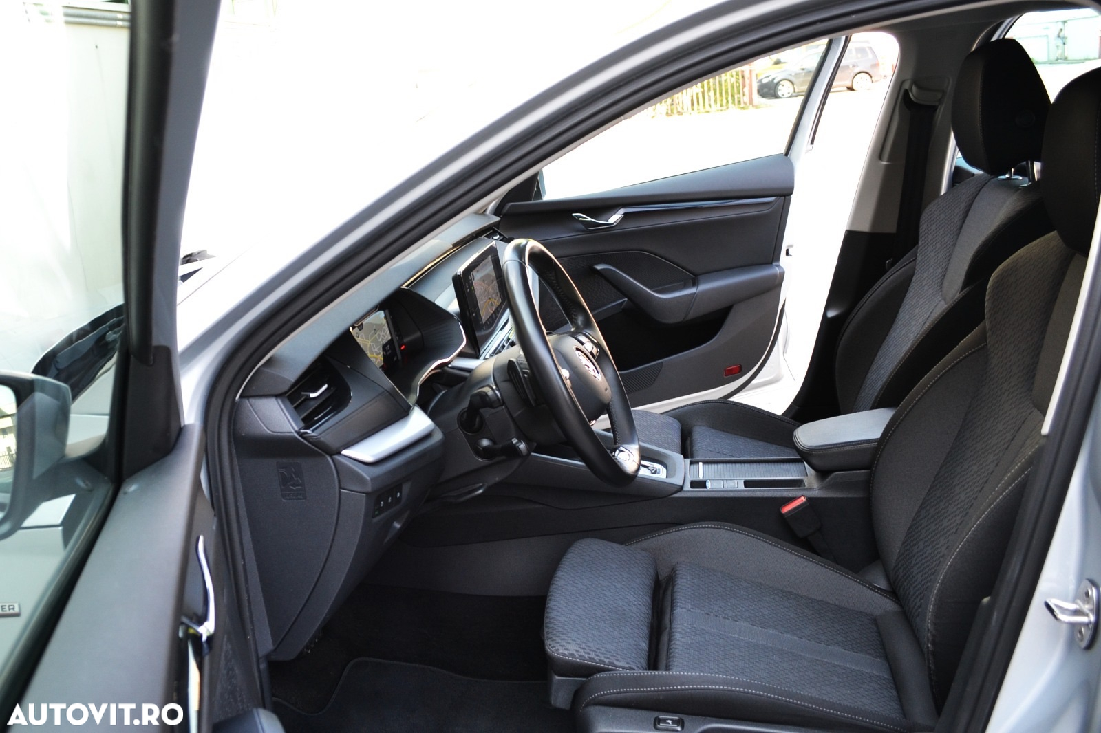 Skoda Octavia Combi 2.0 TDI DSG Clever - 9