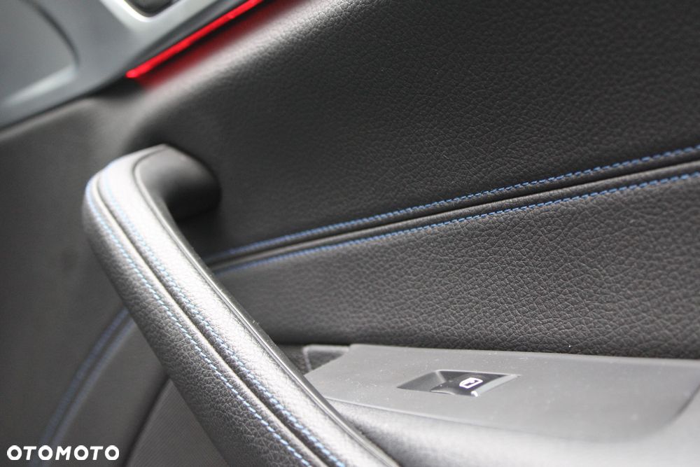 BMW Seria 5 520d M Sport Edition - 26