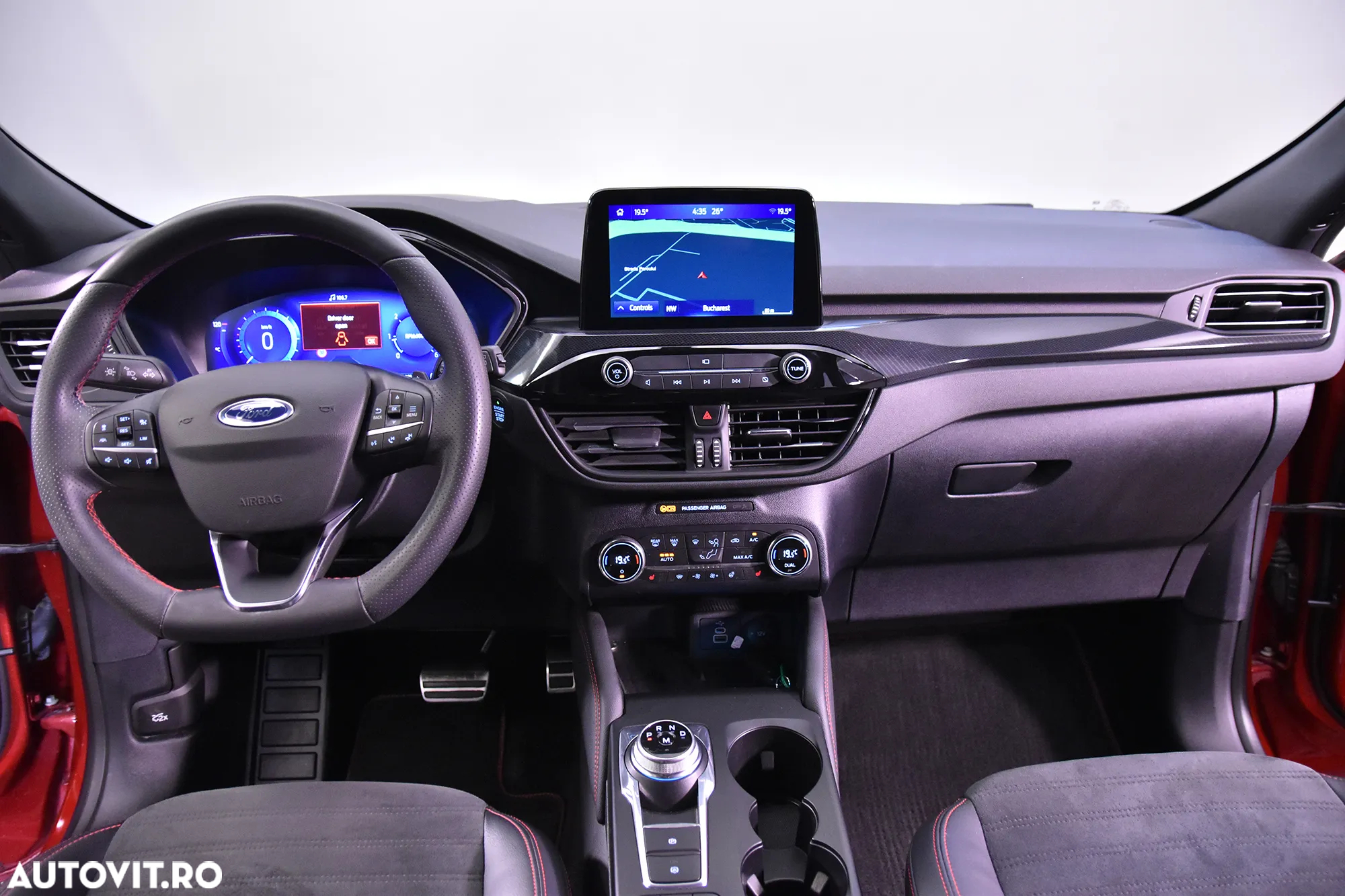 Ford Kuga - 9