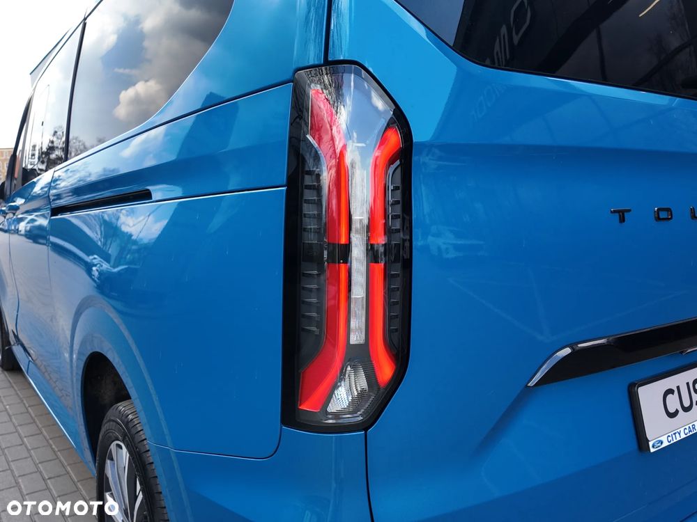 Ford Tourneo Custom 2.5 PHEV CVT 340 L2 Titanium X - 10