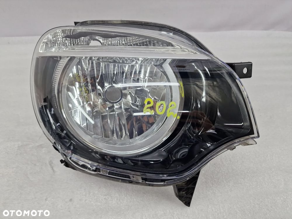 RENAULT TWINGO 3 III 14- PRAWA LAMPA PRZEDNIA PRZÓD , NR 260105419R , NR AUKCJI LA202 - 1