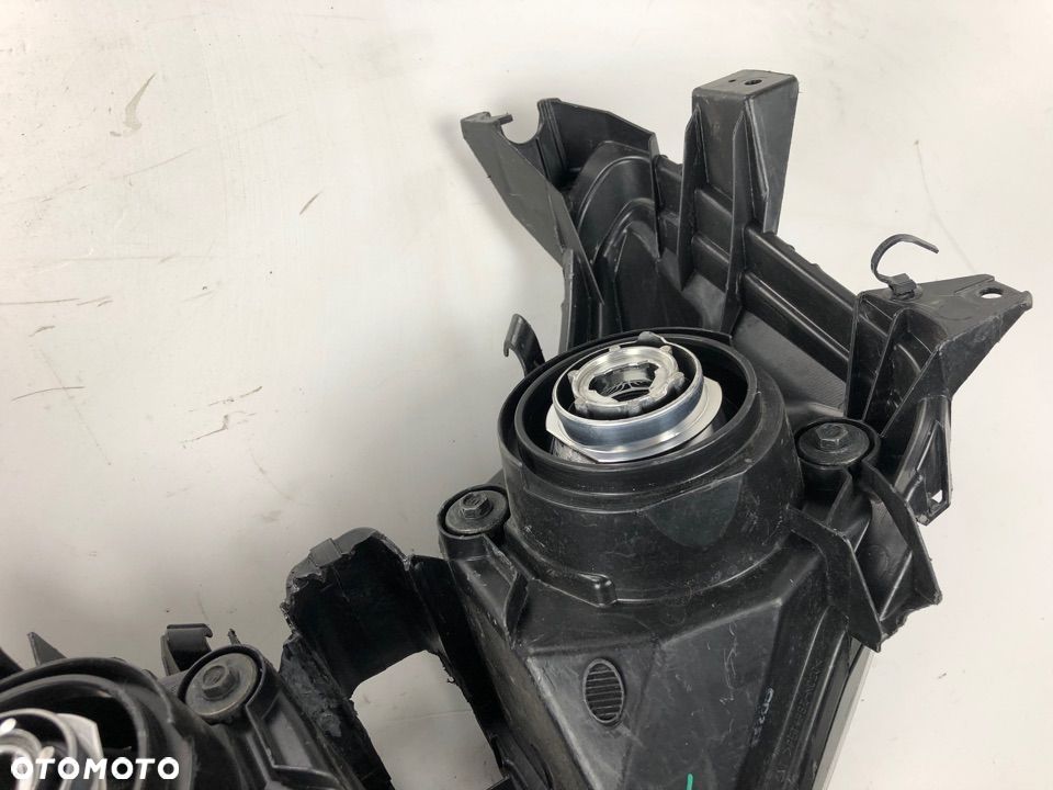 Yamaha T MAX 530 lampa reflektor 12-15 - 9