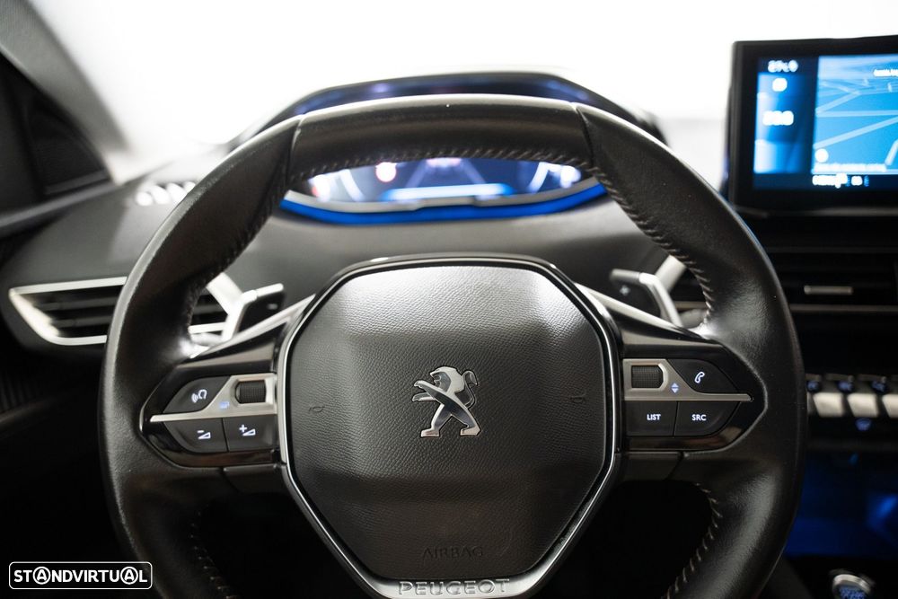 Peugeot 3008 1.2 PureTech Allure EAT8 - 21