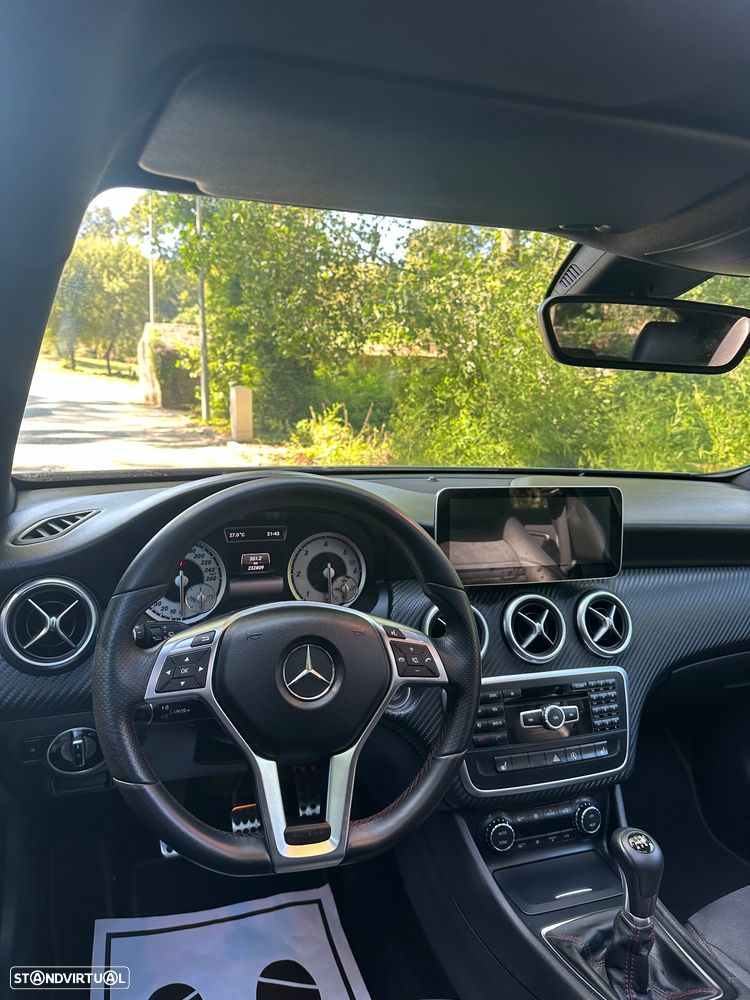 Mercedes-Benz A 180 CDI AMG Line - 34