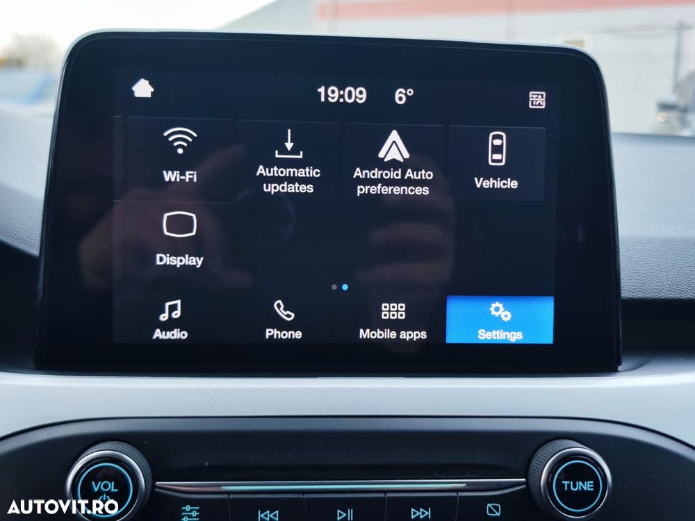 Ford Focus 1.0 EcoBoost Hybrid ACTIVE DESIGN - 32