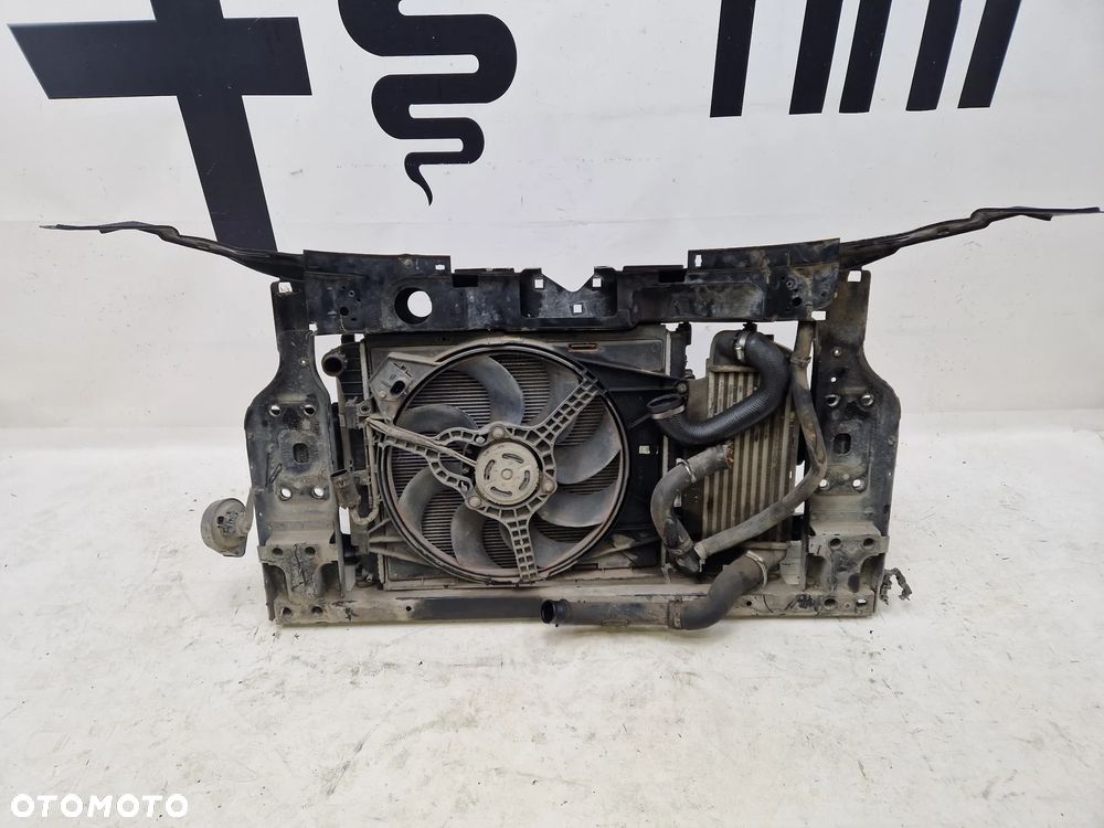 Pas wzmocnienie belki chłodnice Fiat 500 1.3 diesel - 8