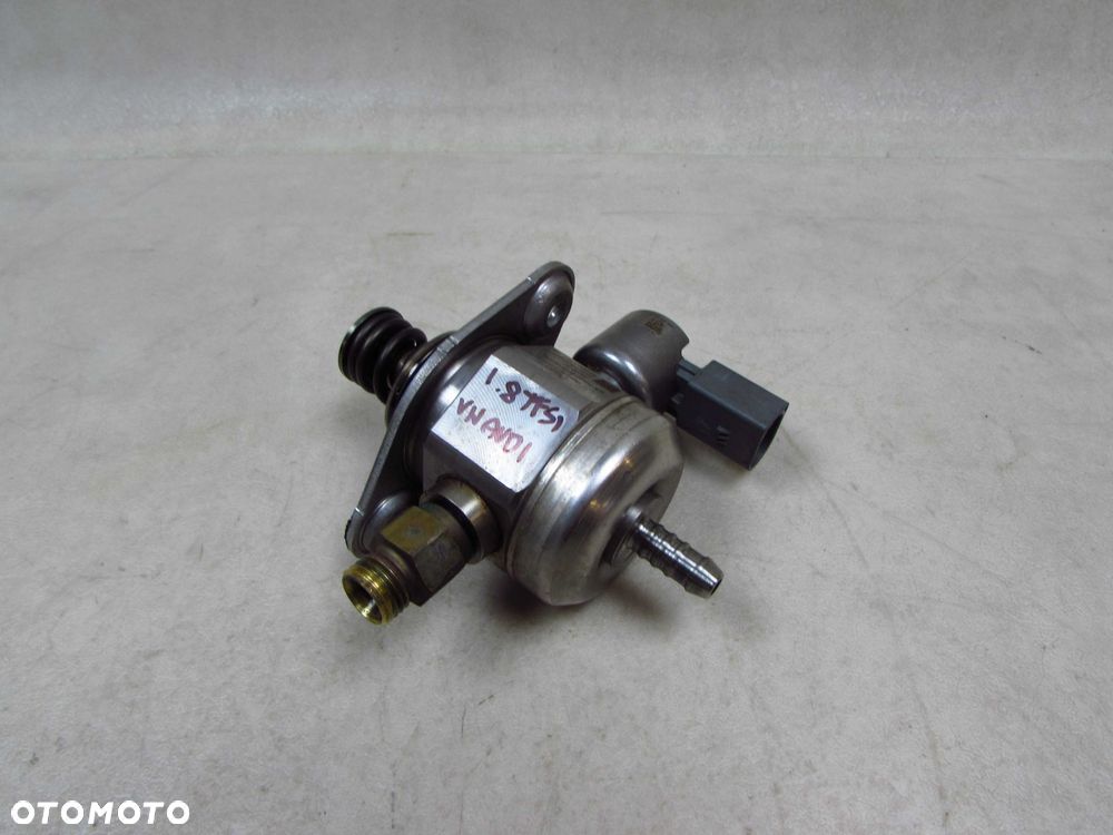 AUDI VW SKODA 1.8 TFSI POMPA WTRYSKOWA PALIWA 06H127025E - 1