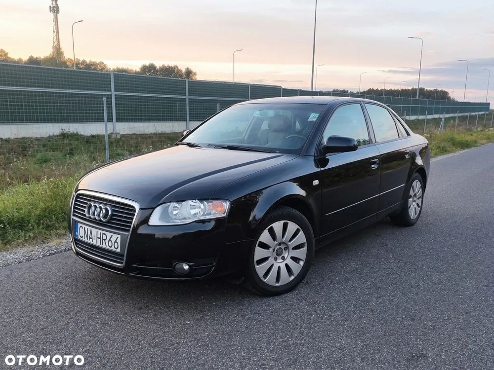Audi A4 Limousine