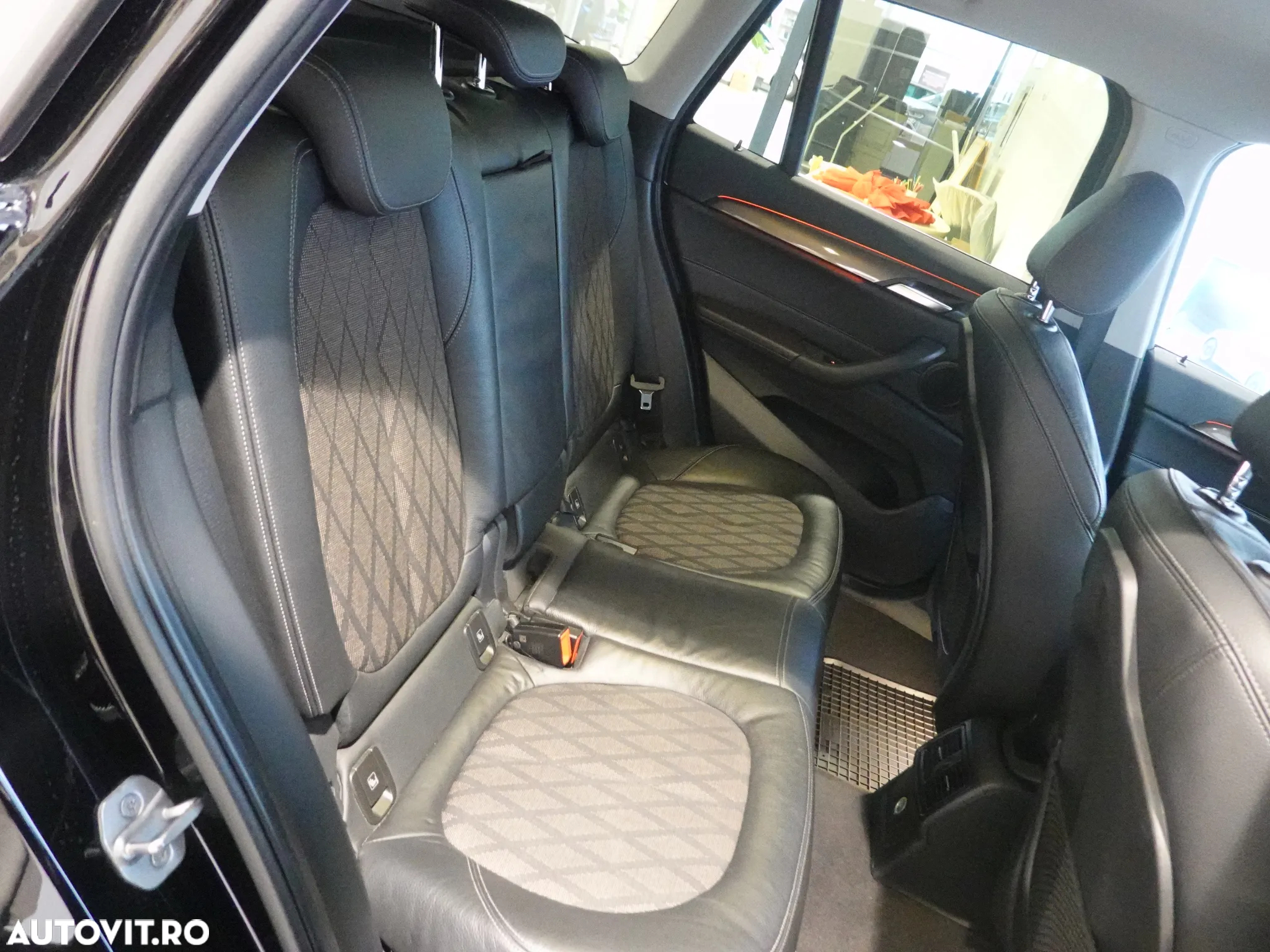 BMW X1 - 11