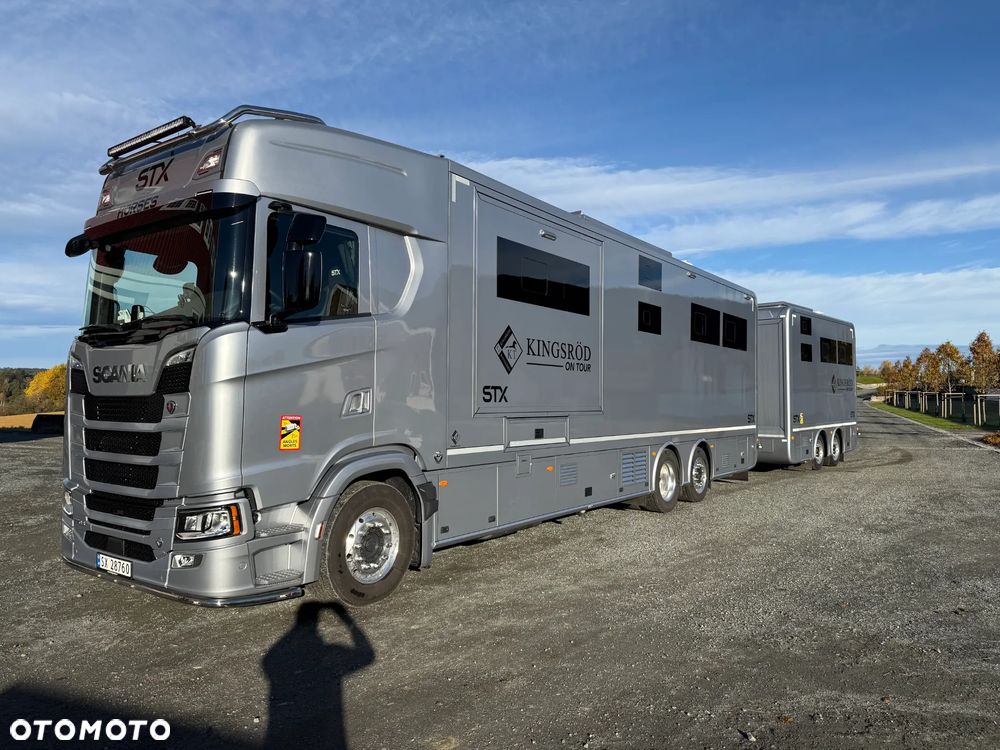Scania Koniowóz STX S770 5-koni + Duża przyczepa, 4-konie - 1