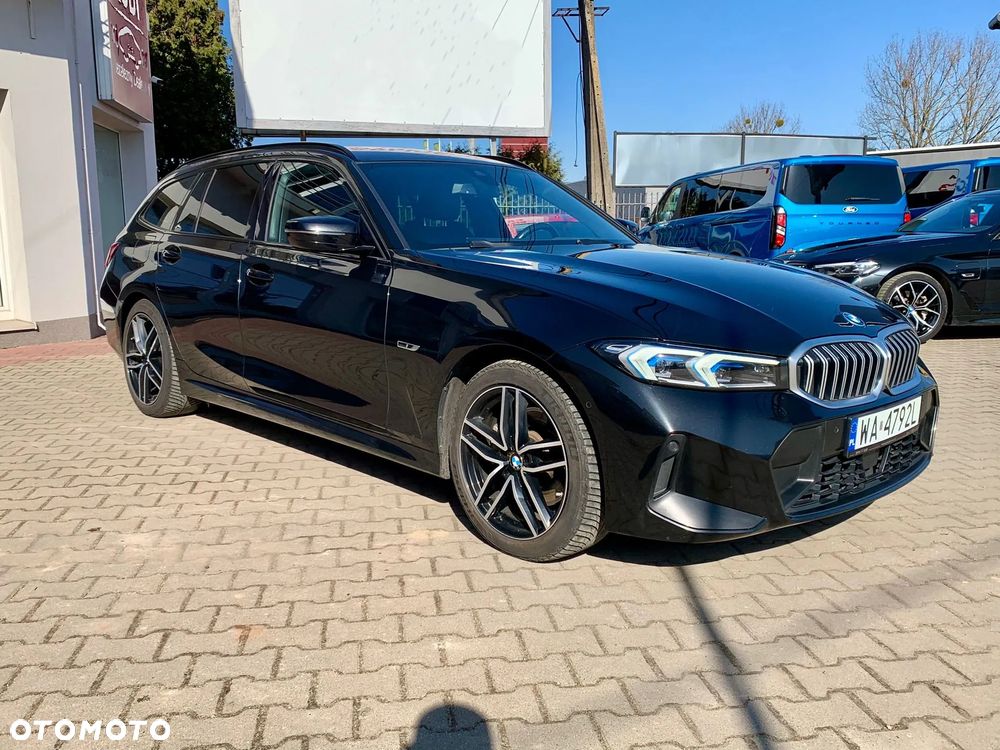 BMW Seria 3 330e M Sport sport - 2