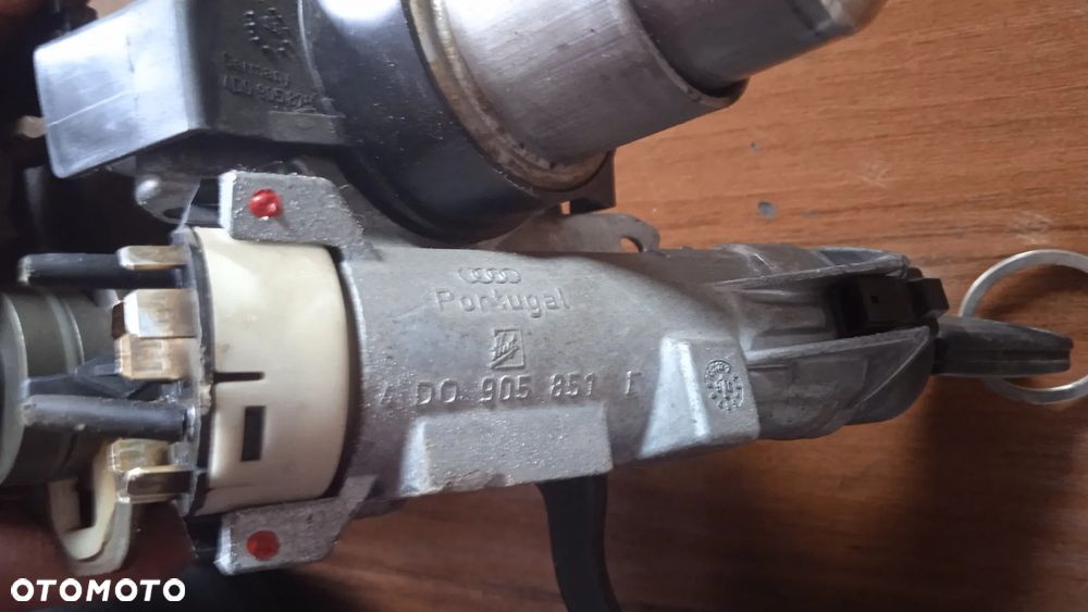 Kolumna kierownicza A4 B5 kombi 8d1419563 Stacyjka 4d0905851e - 6