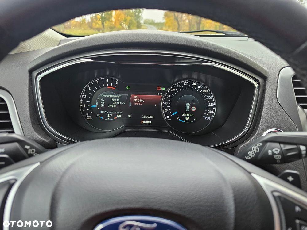Ford Mondeo - 19