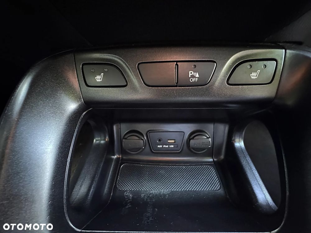 Hyundai ix35 1.6 GDI Premium 2WD - 26