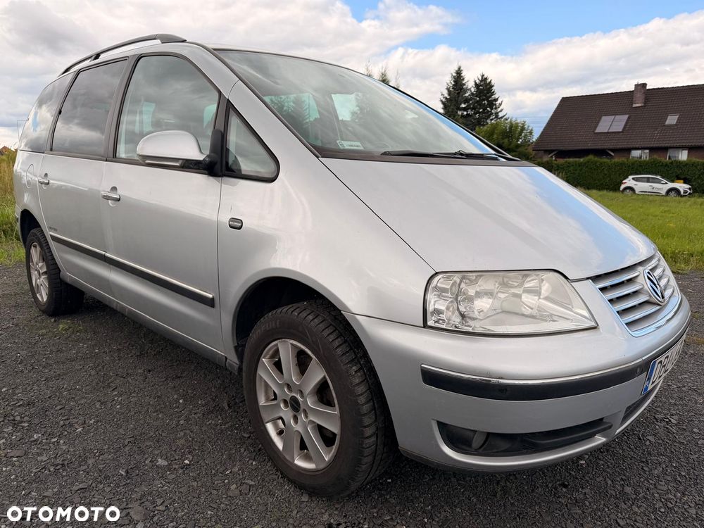 Volkswagen Sharan 2.0 TDI Highline - 3