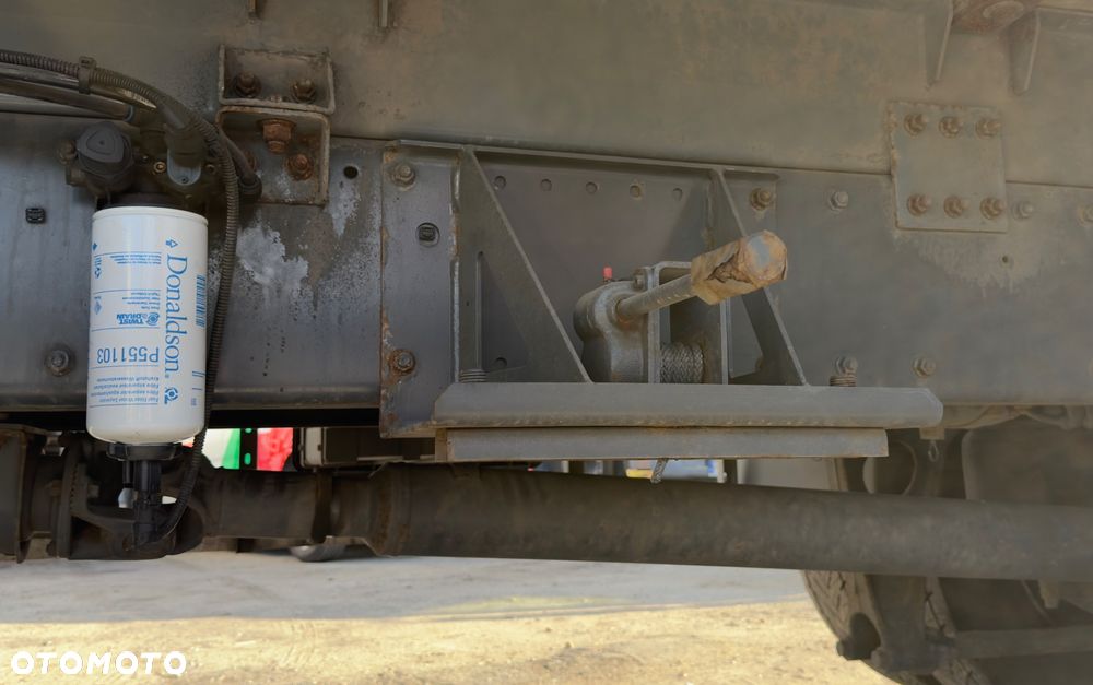 DAF LF 280 // XARIOS 500 /// Chłodnia /// Winda Dhollandoa - 13