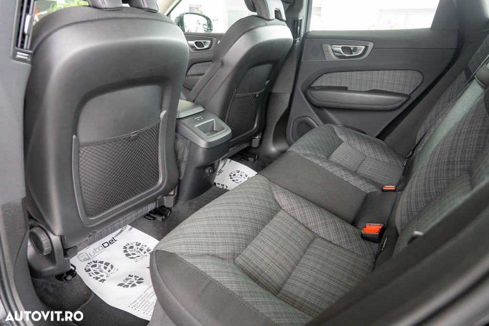 Volvo XC 60 B4 D Core - 22