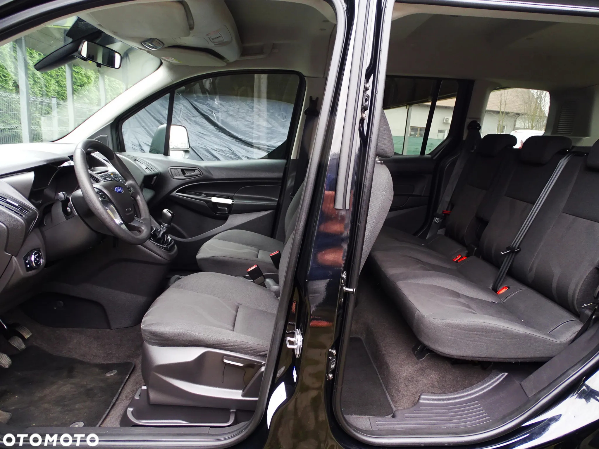 Ford Tourneo Connect 1.5 TDCi Trend - 35