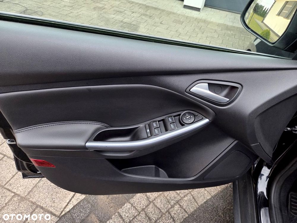 Ford Focus SW 2.0 TDCi Titanium MPS6 - 29