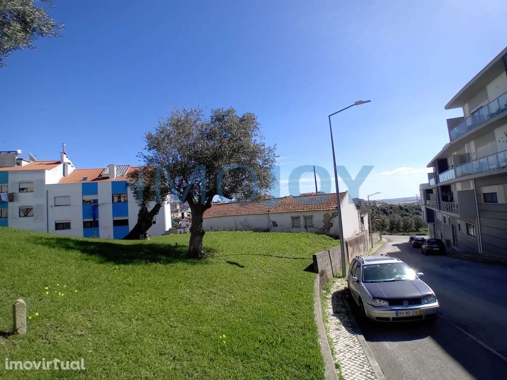 Terreno para 2 Blocos de Apartamentos, Alverca do Ribatejo - Grande imagem: 4/9