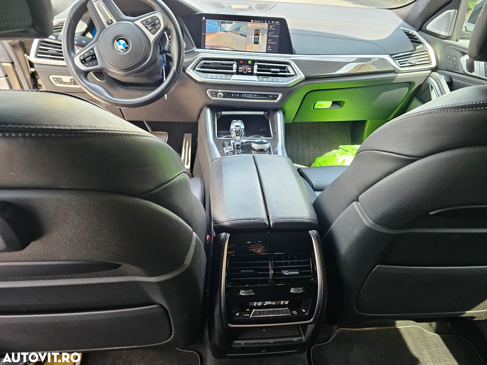 BMW X6 M M50i - 12