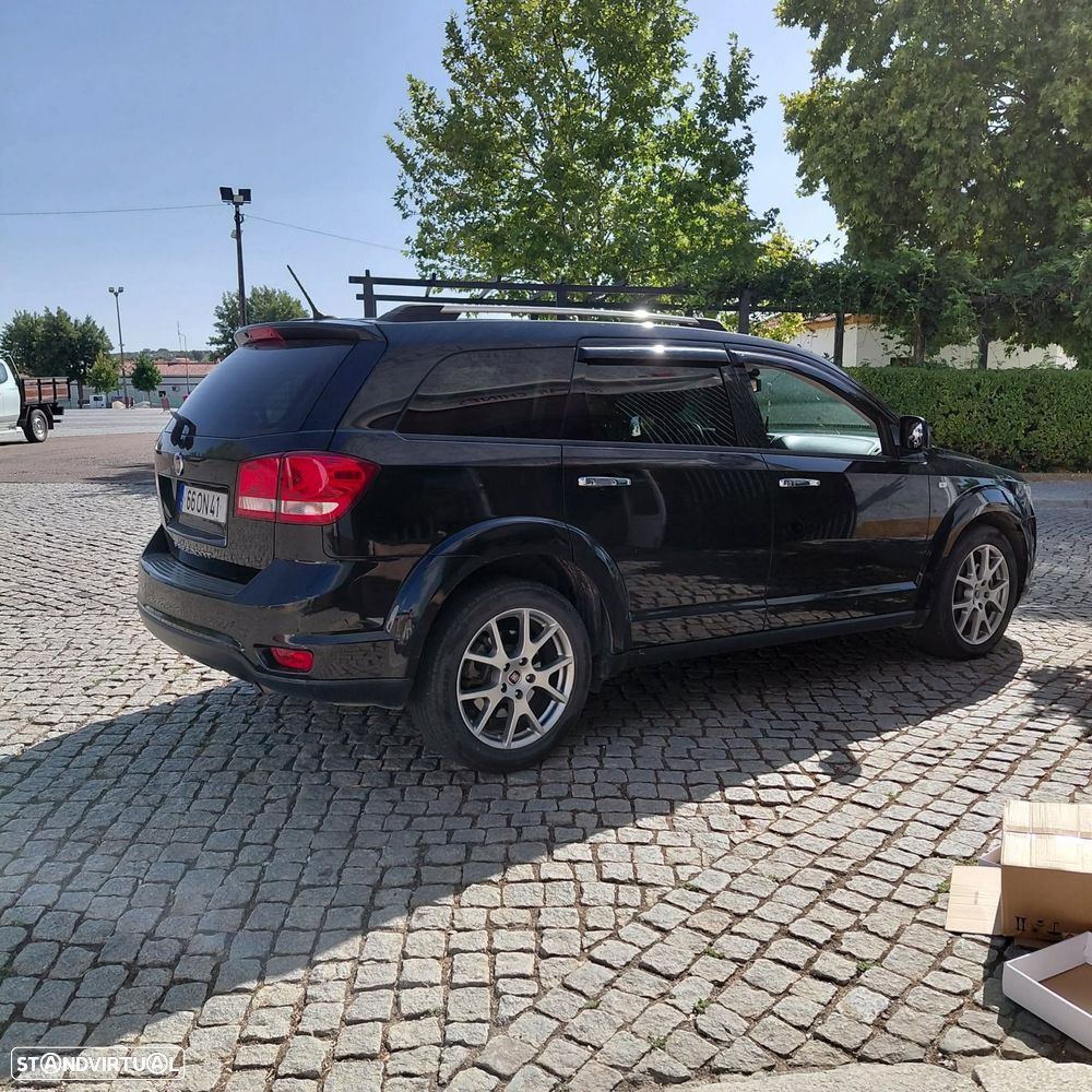 Fiat Freemont 2.0 M-Jet Urban - 2