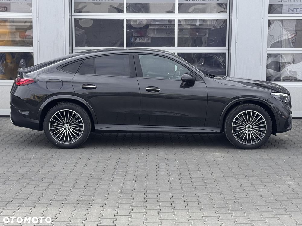 Mercedes-Benz GLC 200 d 4Matic 9G-TRONIC AMG Line Advanced - 7