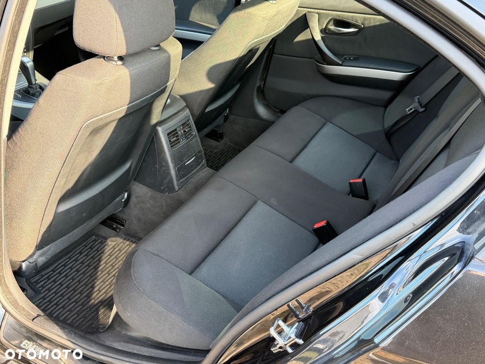 BMW Seria 3 - 14