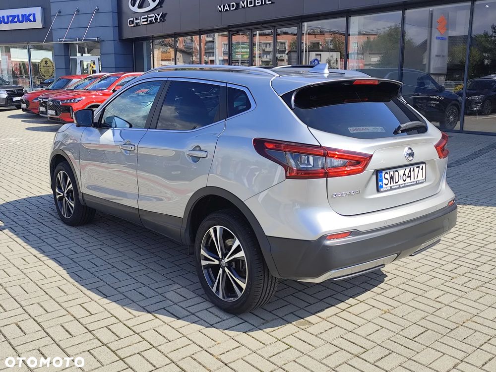 Nissan Qashqai 1.3 DIG-T N-Connecta - 3