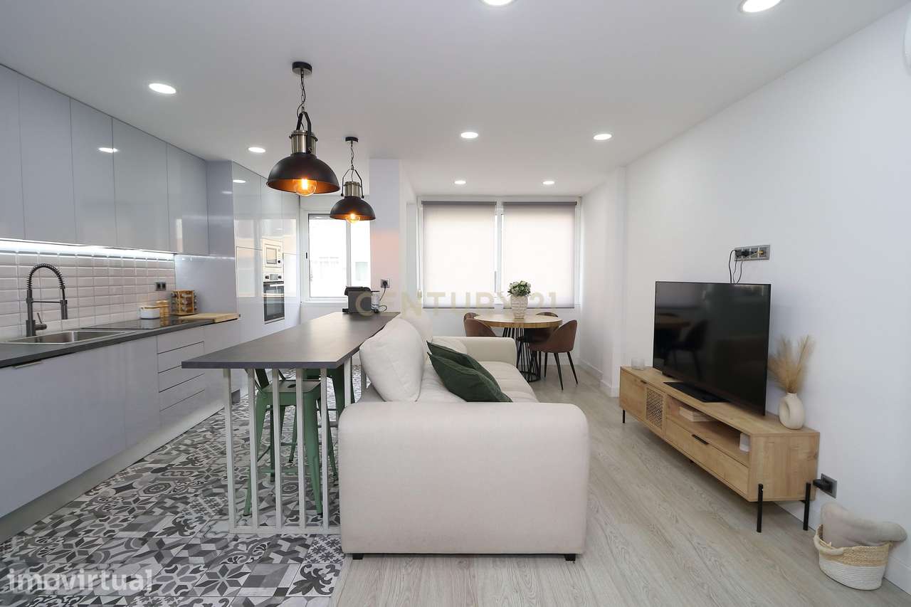 Apartamento T3 Moderno e  Remodelado, Barrocas - Almada - Grande imagem: 4/56
