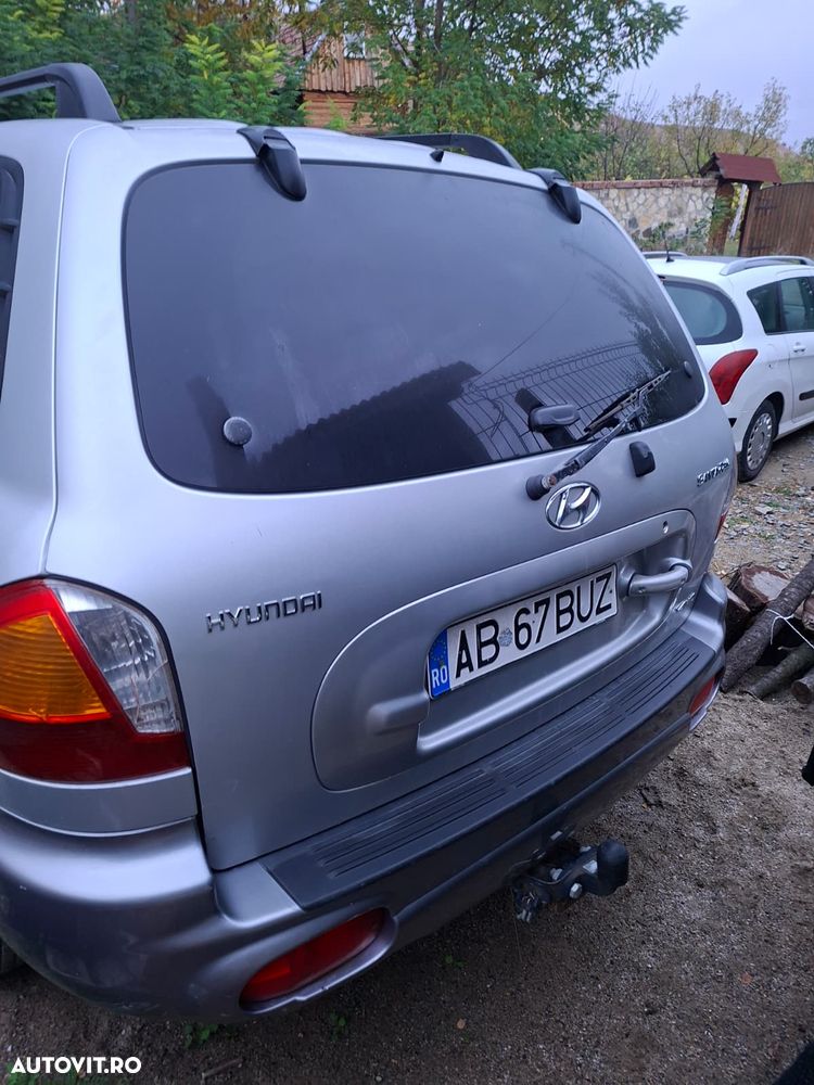 Hyundai Santa Fe 2.0 CRDI 4WD - 3