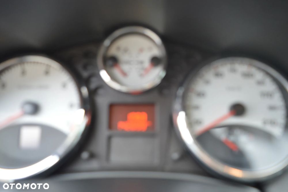 Peugeot 207 120 VTi Automatik Premium - 17