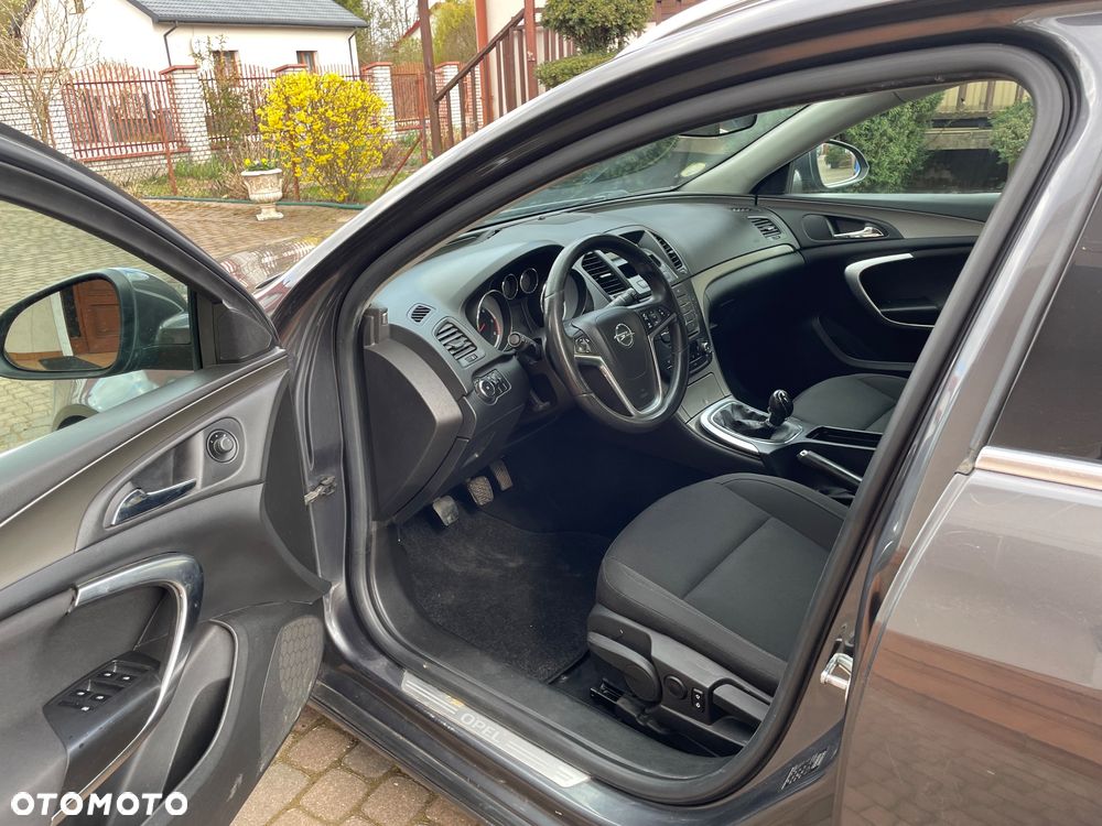 Opel Insignia - 21