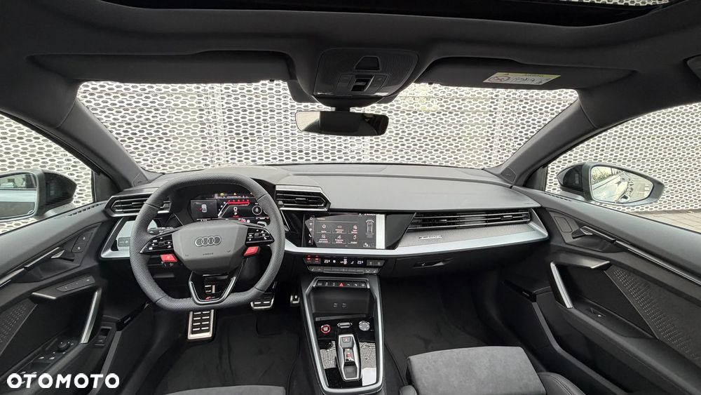 Audi RS3 Sportback - 14