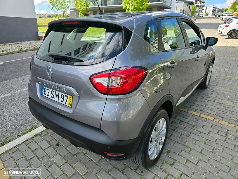 Renault Captur 0.9 TCE - 6