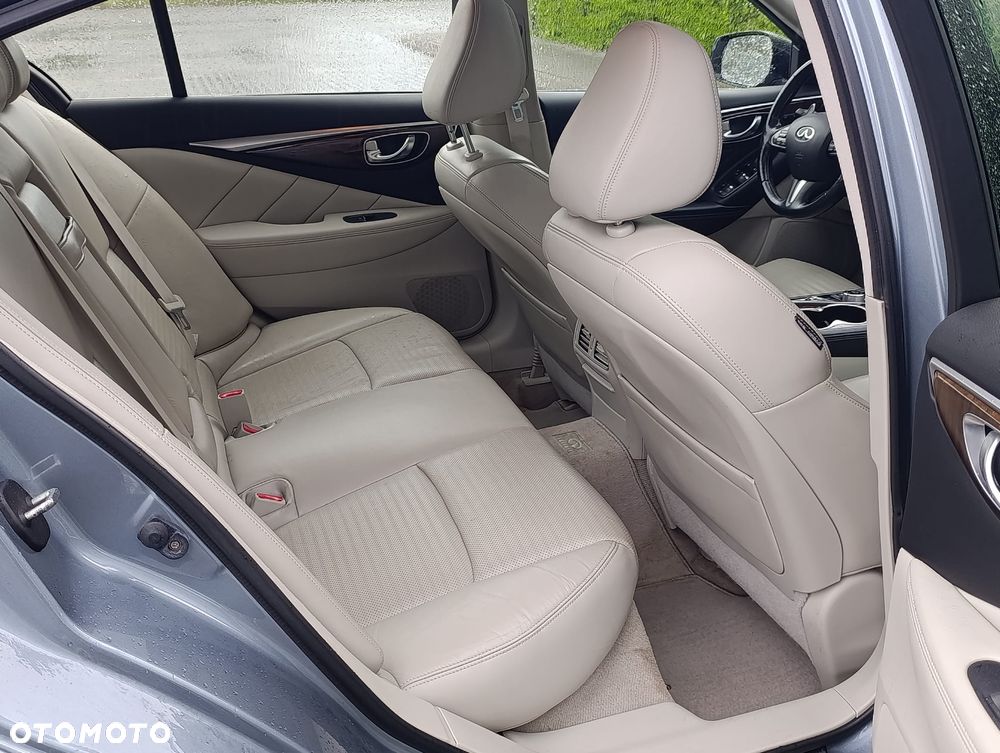 Infiniti Q50 Q50S Hybrid Sport Tech AWD - 24