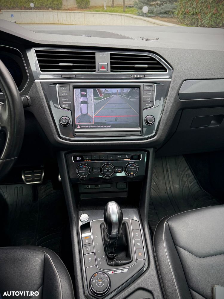 Volkswagen Tiguan 2.0 TDI SCR 4MOTION (BlueMotion Techn.) DSG Highline - 12
