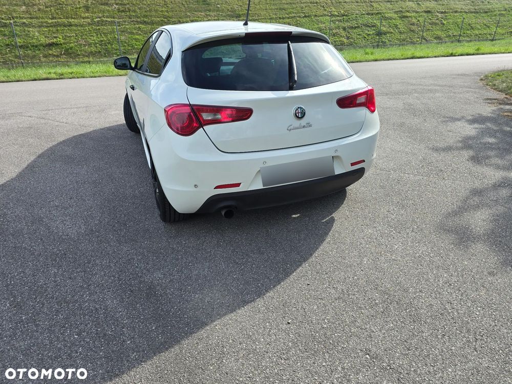 Alfa Romeo Giulietta 1.4 TB MultiAir Distinctive TCT - 4