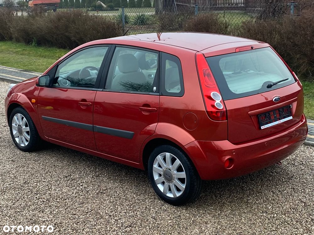 Ford Fiesta 1.4 Ghia - 3