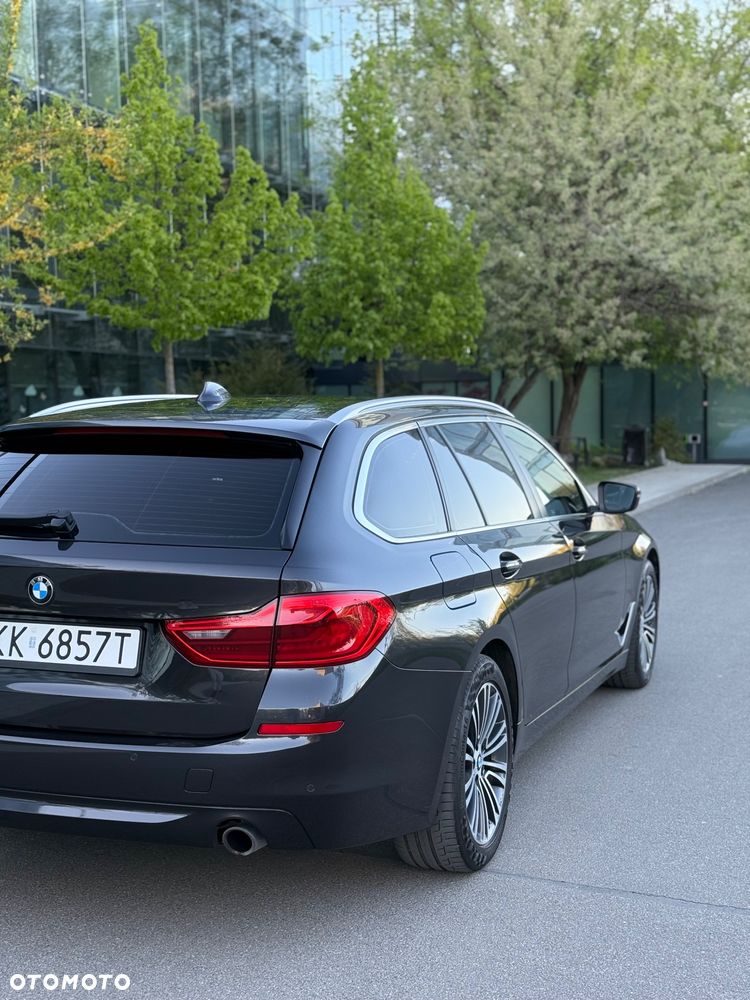 BMW Seria 5 520d Efficient Dynamics Edition Luxury Line - 9