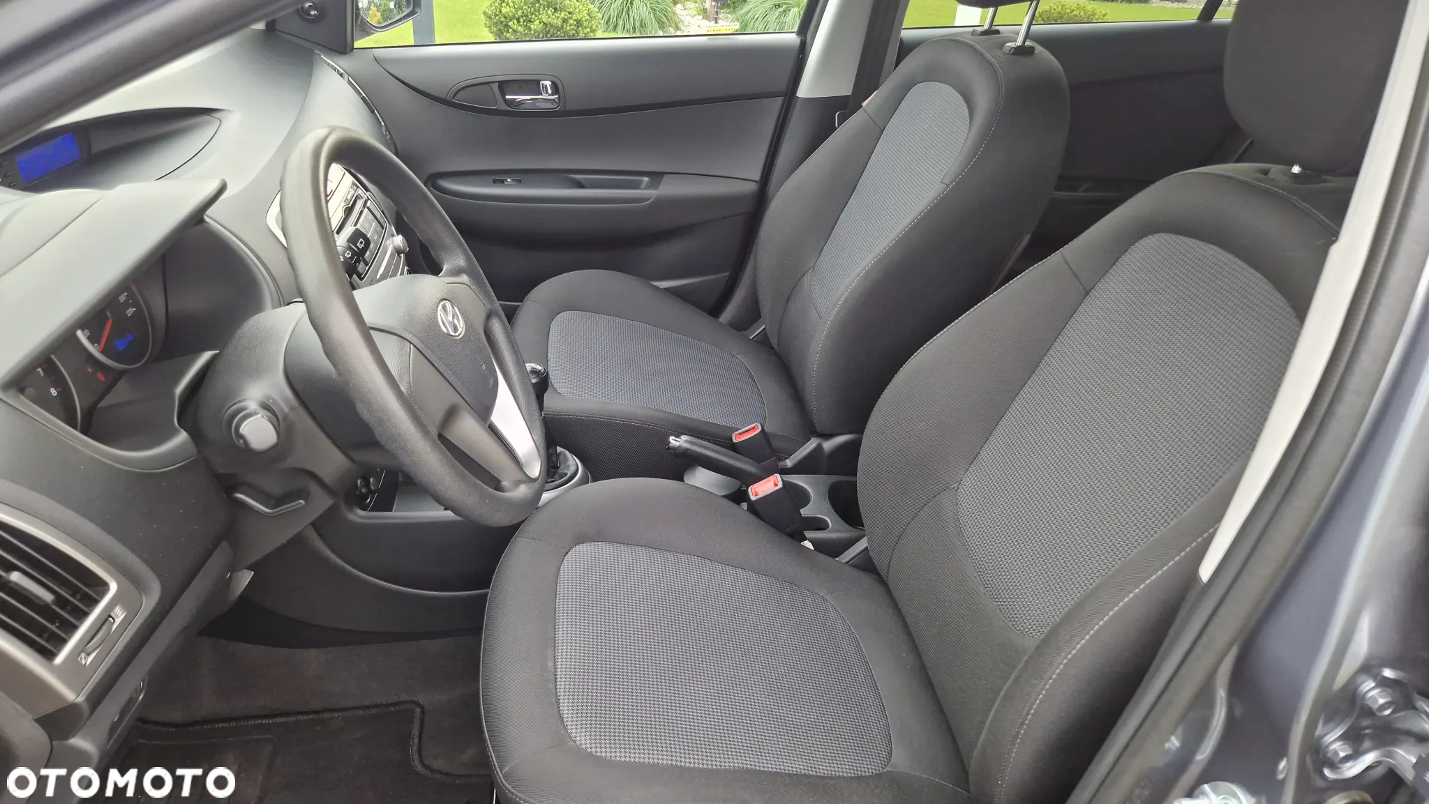 Hyundai i20 1.2 Fifa World Cup Edition - 8