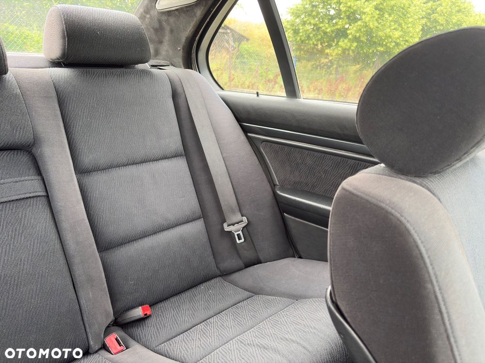 BMW Seria 5 520i - 9