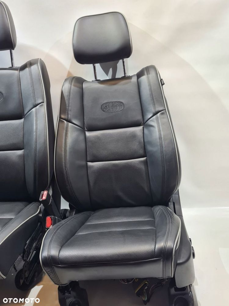 fotele kanapa jeep grand cherokee wk2 11r overland - 8