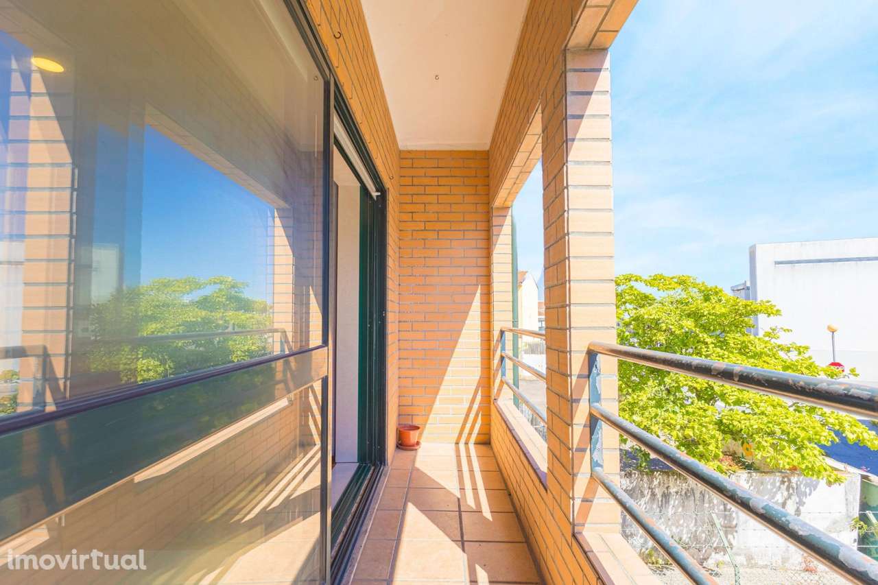 Apartamento T3 com 172 m2 na Senhora da Hora - Grande imagem: 4/27