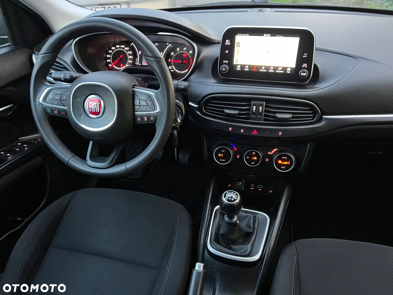 Fiat Tipo - 18
