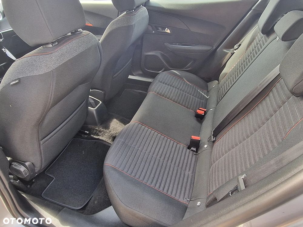 Peugeot 2008 BlueHDi 100 Active - 10