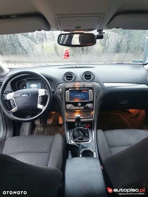 Ford Mondeo 2.0 Titanium - 9