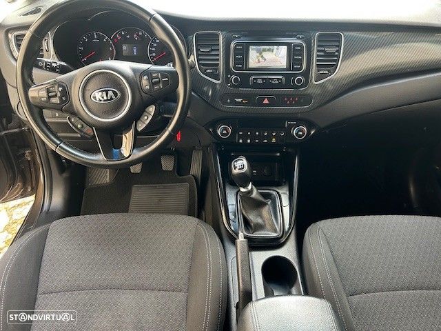 Kia Carens 1.7 CRDi ISG TX - 21