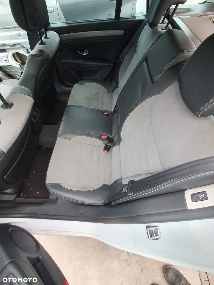 RENAULT LAGUNA III LIFT KOMBI GT FOTELE + BOCZKI - 6