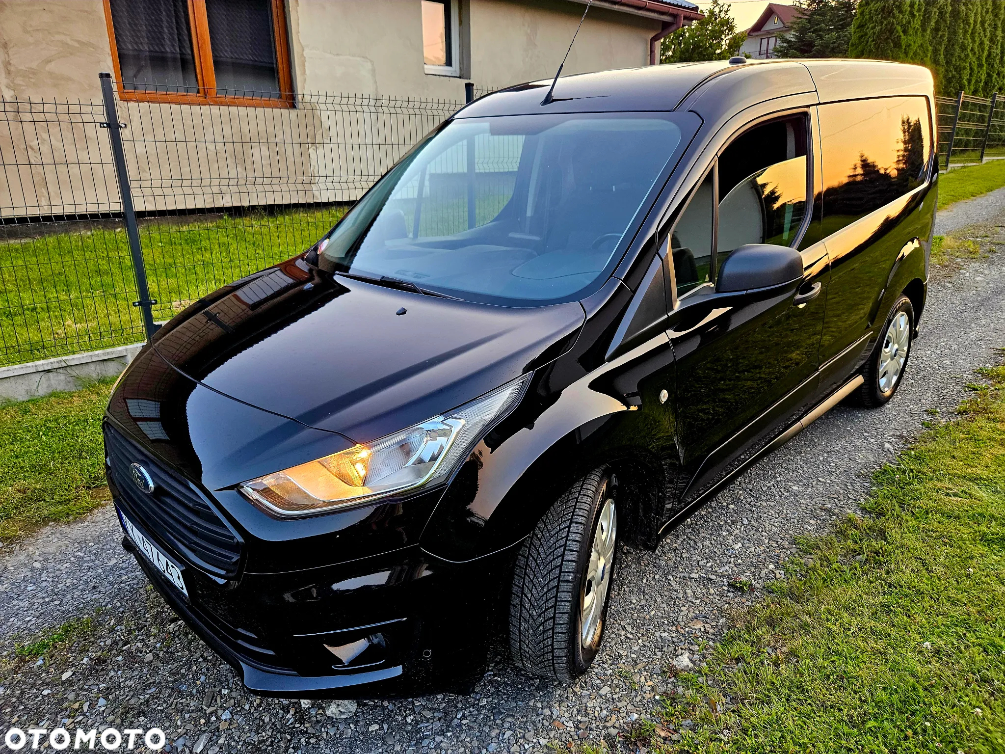 Ford Transit Connect - 2